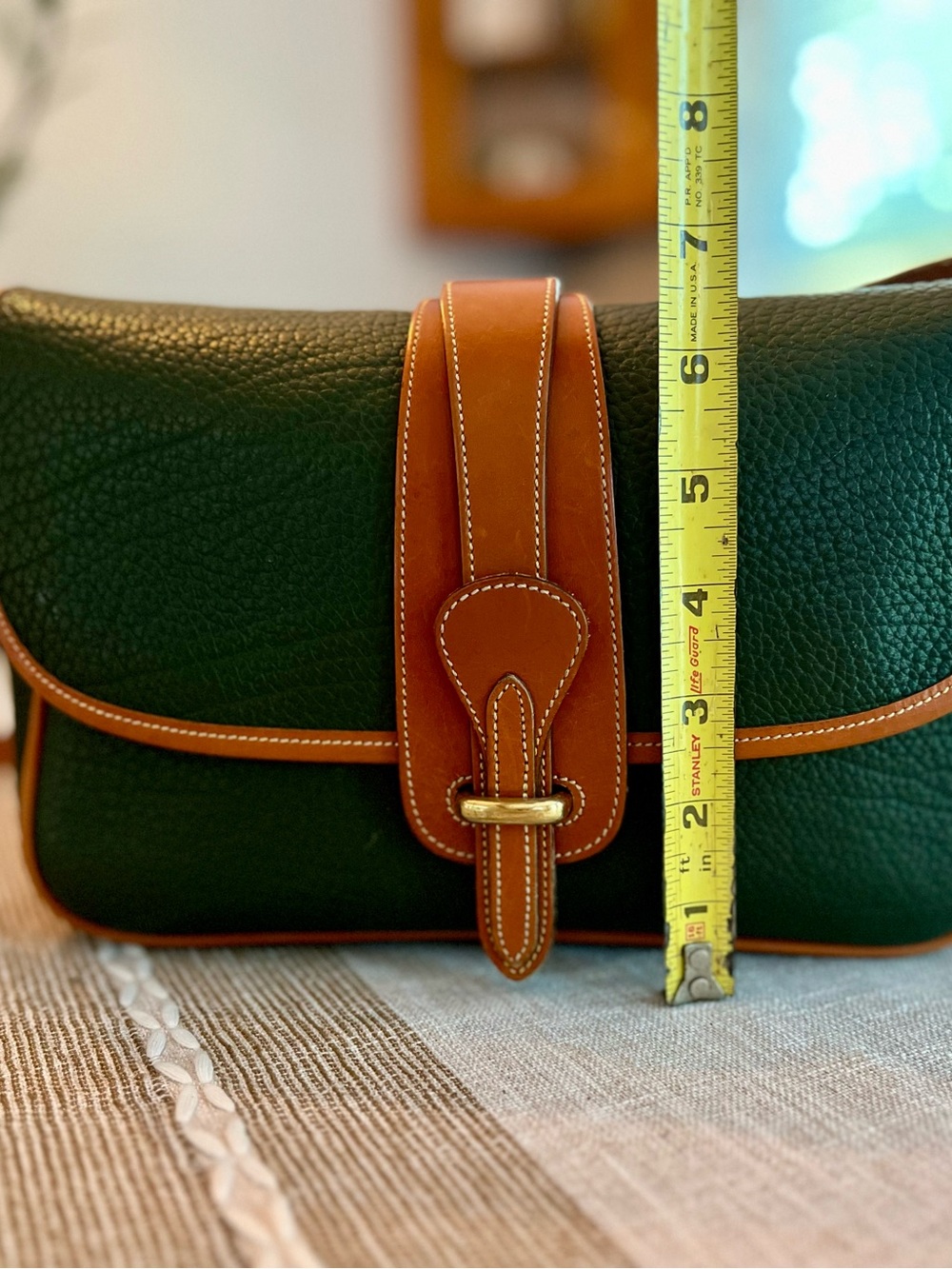 🦆Vintage Dooney & Bourke Forest Green Pebbled Leather with British Tan Trim - Picture 8 of 8